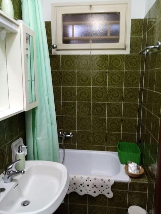 Ampio Monolocale Con Terrazzo - A 2 Passi Dal Mare Appartement Latte Buitenkant foto