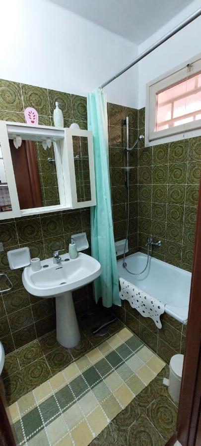 Ampio Monolocale Con Terrazzo - A 2 Passi Dal Mare Appartement Latte Buitenkant foto